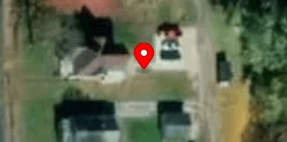 House image located at Staunton, IL 62088